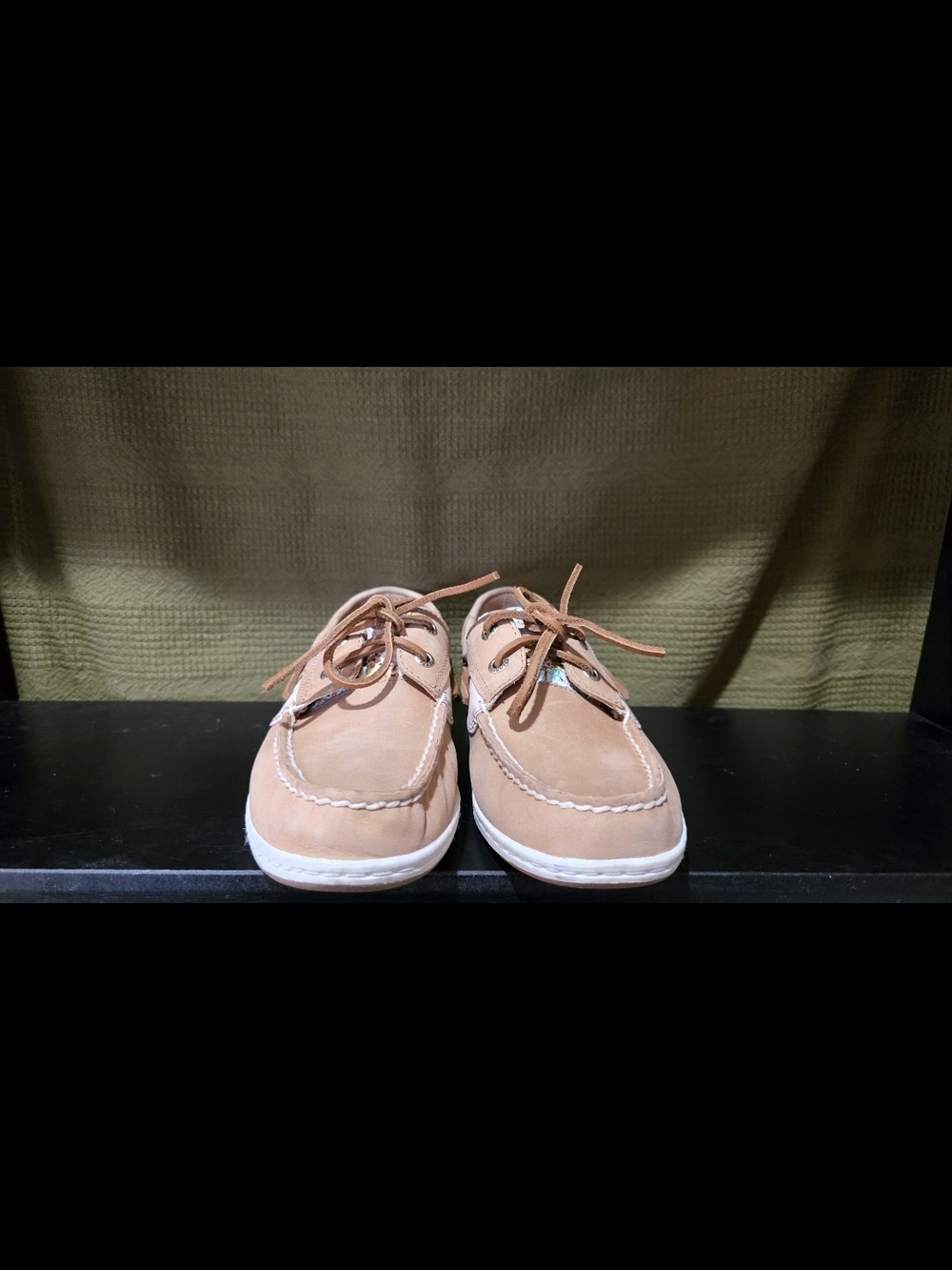 Sperry Tan Boat Shoes with Laces